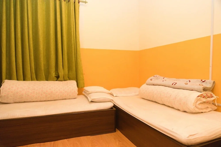 Comfort room