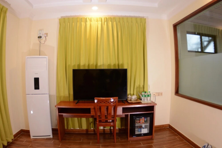 Shwe Hin Thar Hotel