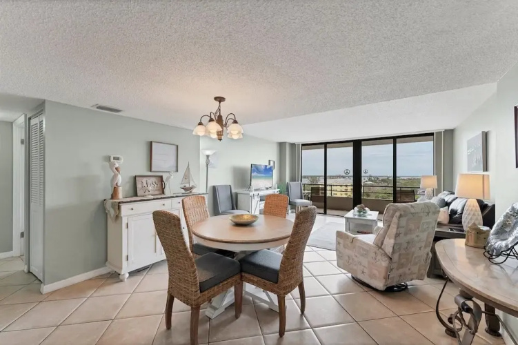 6415 Midnight Pass Road Unit ph8