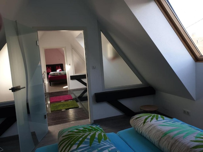 4 Bedrooms Cottage