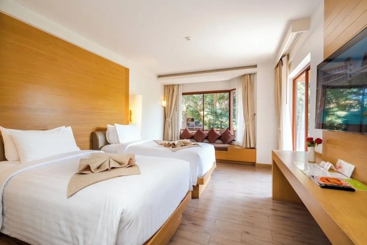 Superior Twin room with balcony