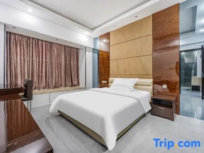 1 Bedroom Suite
