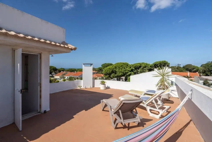 3 Bedrooms Villa