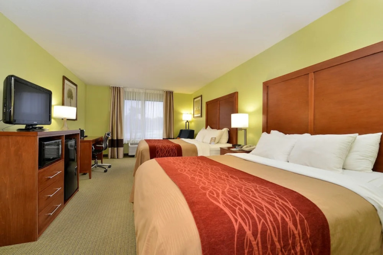 Comfort Inn & Suites
