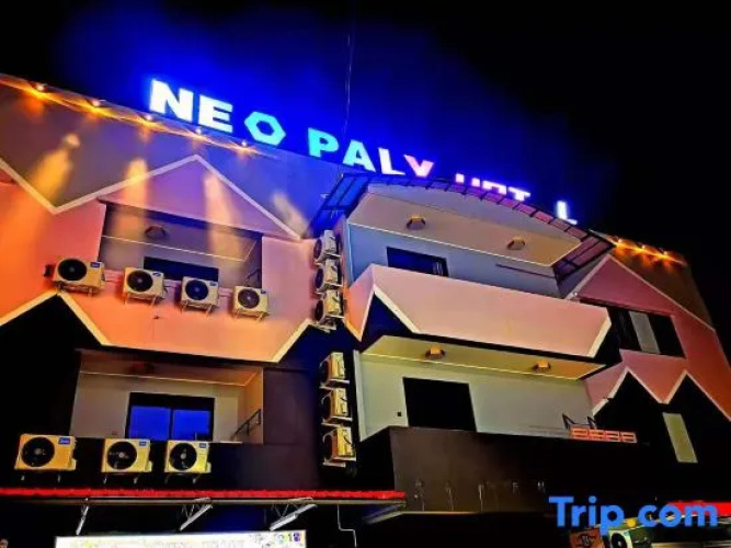 Neo Paly Hotel