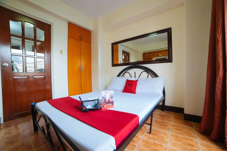 RedDoorz @ Palanan Makati 2