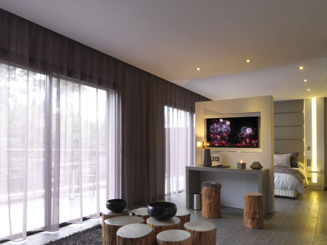 Guest rooms