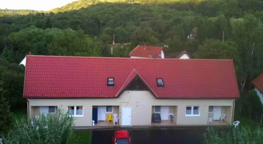 Well Panzió