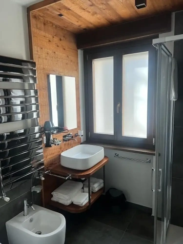 Family Apartment with balcony