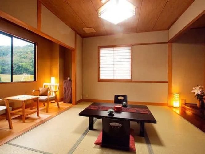 Economy room