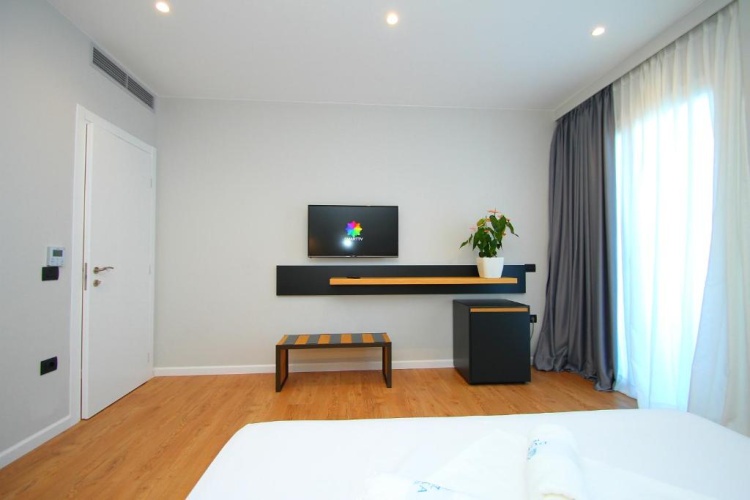 Double Suite with balcony and with sea view