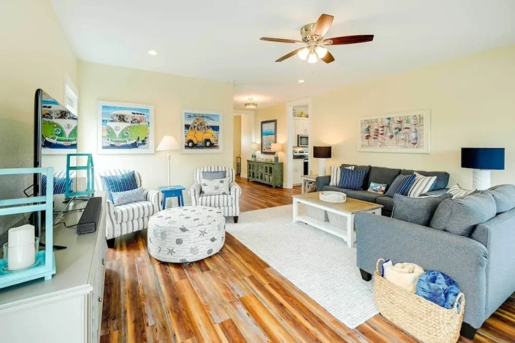 3 Bedrooms Cottage