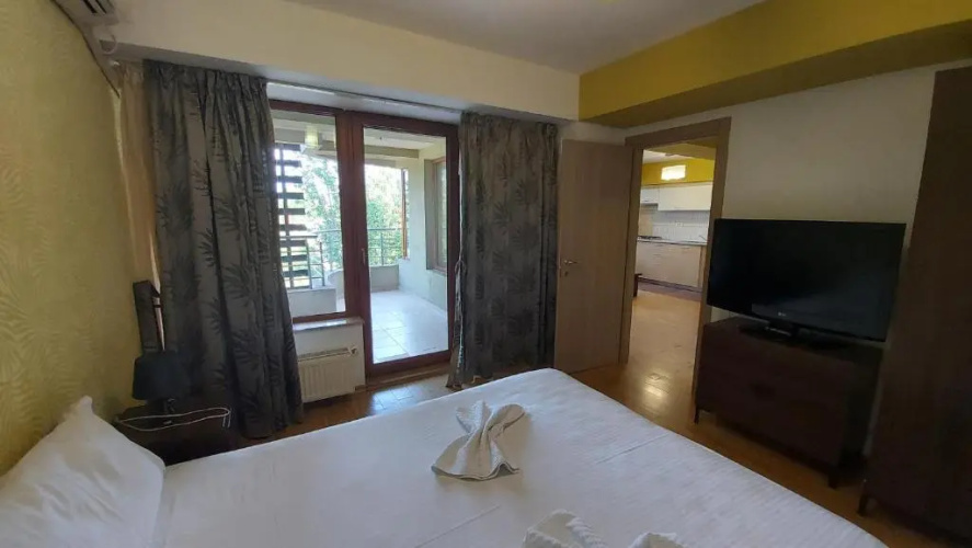 Mamaia Miraj E4