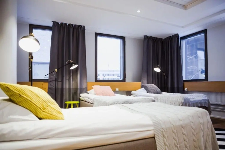 Standard Triple room