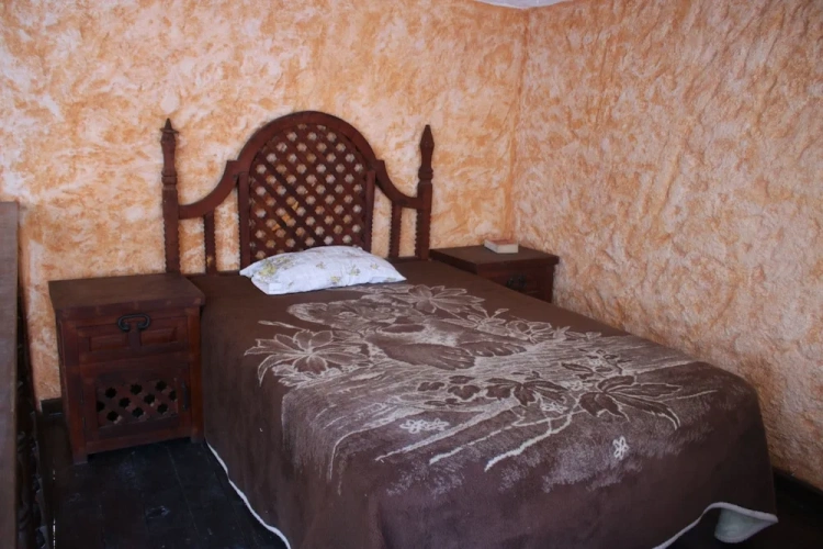 Standard Double Basement room