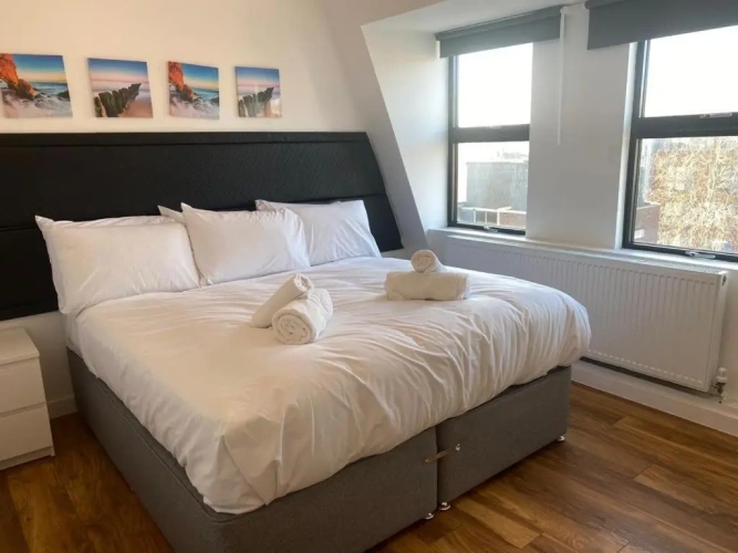 2 Bedrooms Apartment