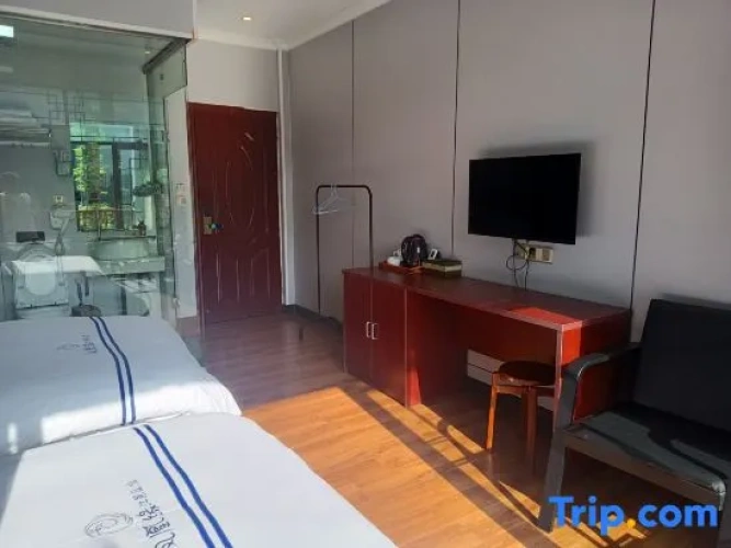 Standard Double room with balcony and with river view