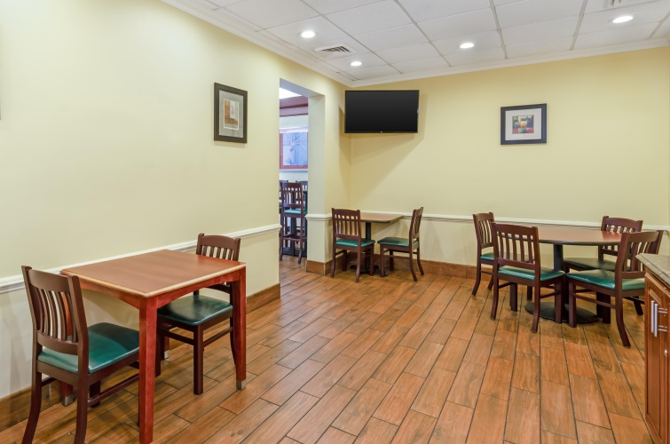 Best Western Plus Inn at Valley View photo 29