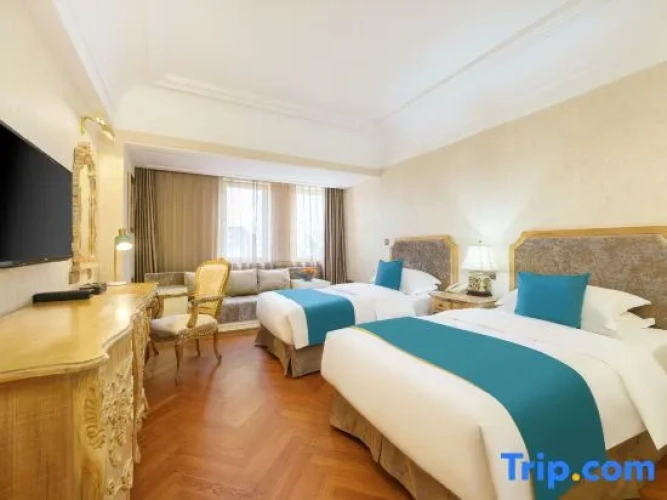 Premium Twin room
