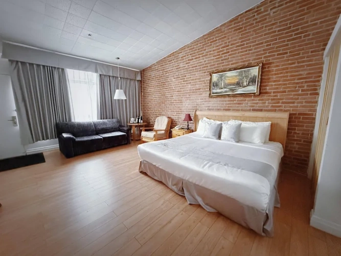 Superior Double room with balcony