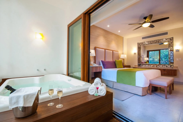 Almar Resort Luxury Beach Front Experience