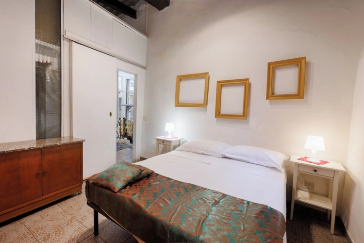 3 Bedrooms Apartment