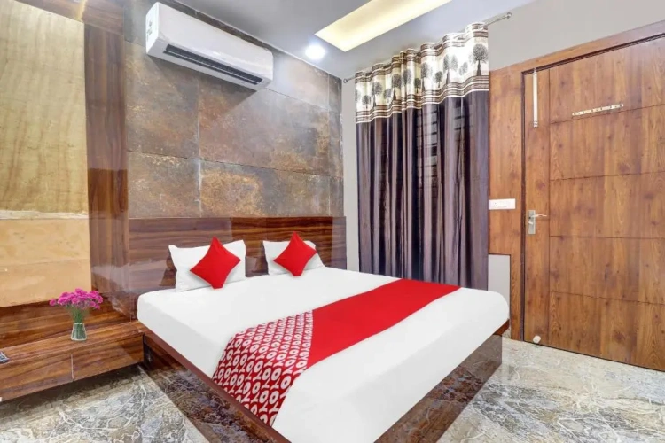 Classic Triple room