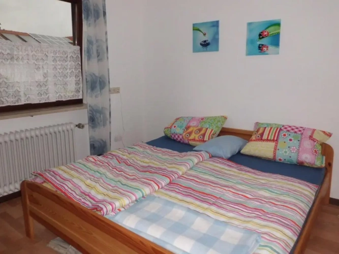 3 Bedrooms Cottage