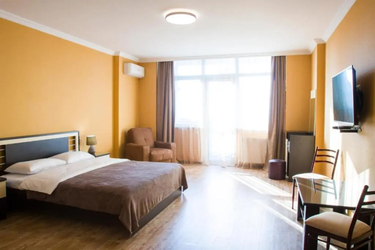 Pirosmani Hotel