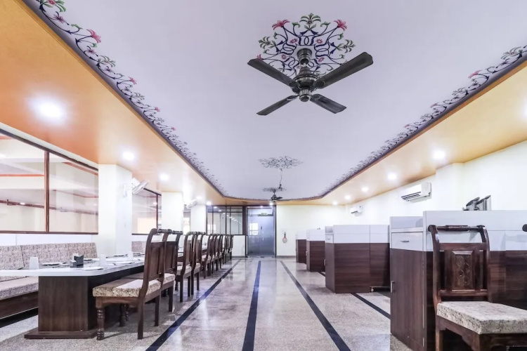 OYO 26223 The Royal Haveli