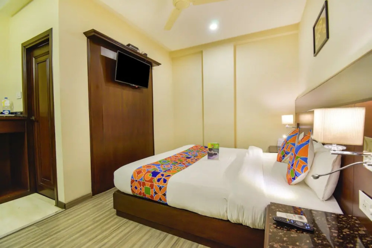 FabHotel Eco Stay
