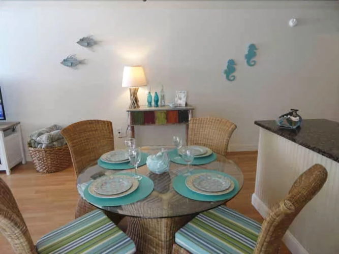 4 Beach Lovers - Unit 1