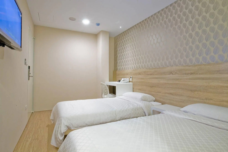 Enrich House