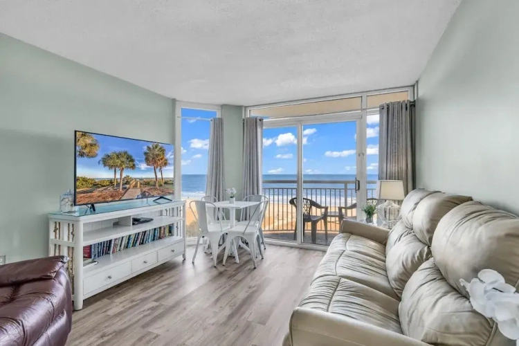 1 Bedroom Standard room with balcony and with ocean view