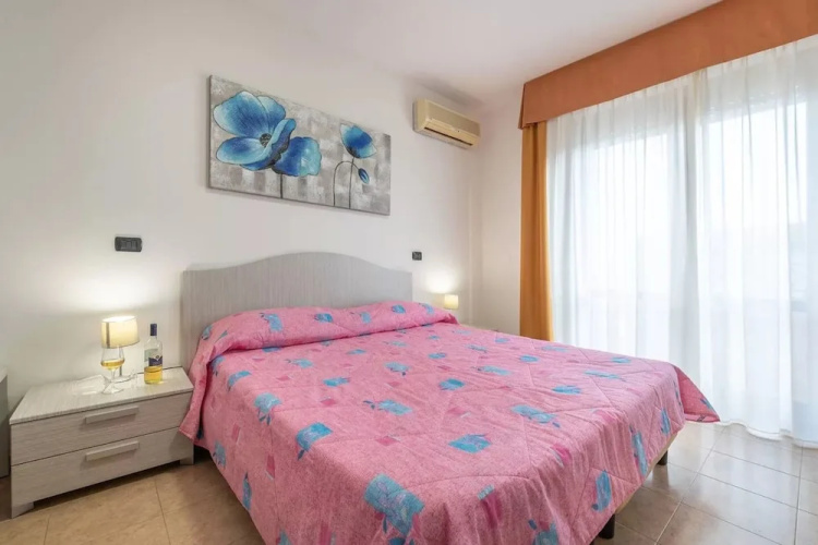 New Flat for 6 Guests Near Alghero Beach
