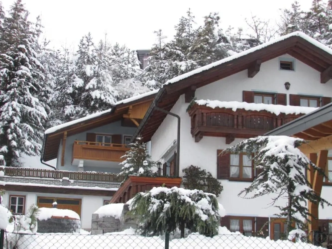 Single Cottage