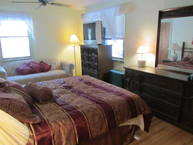 Guest rooms