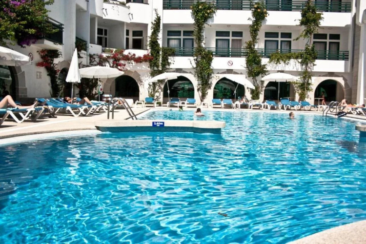 Suave Mar Hotel