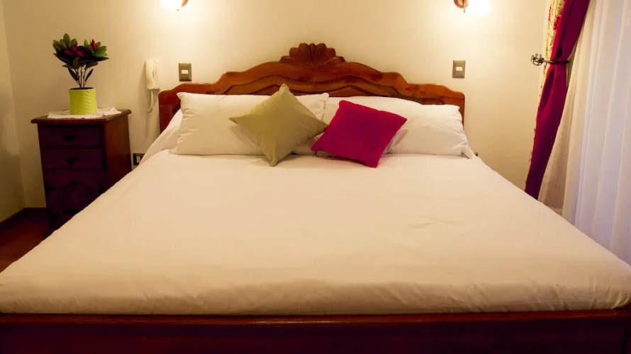 La Perla Hotel