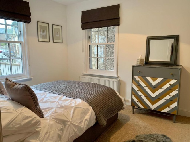 4 Bedrooms Double Cottage