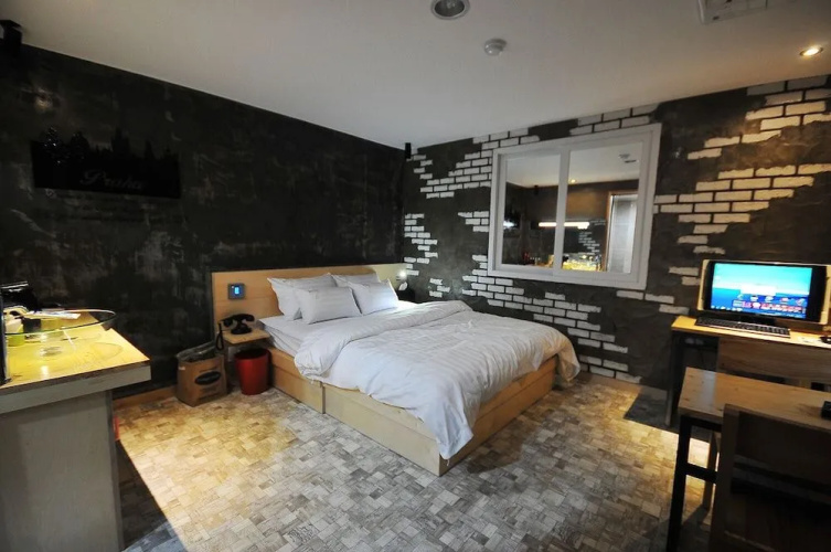 7 Motel