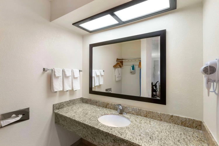 Best Western Sawmill Inn photo 10