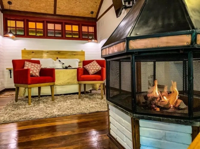 Standard Chalet