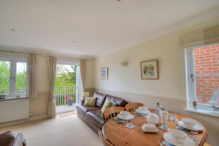 54 Henrys Way