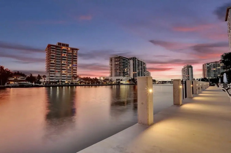 Serene Seaside Escape 1BR Bliss