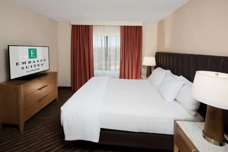 2-room Double Suite with mountain view