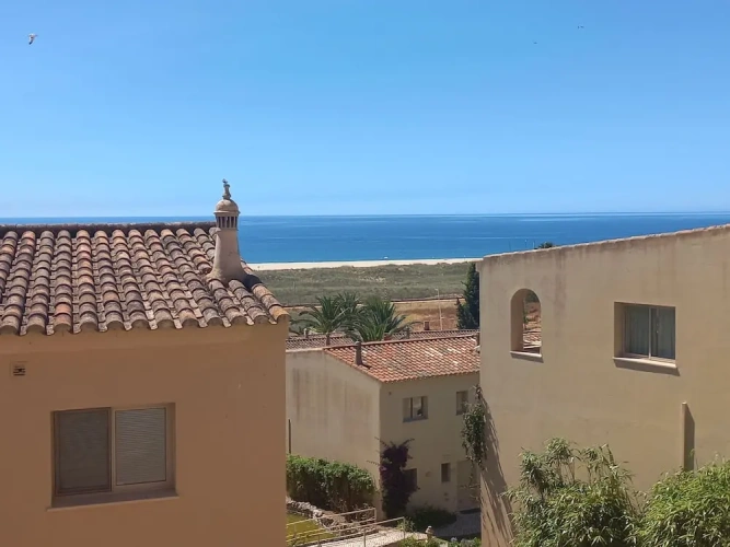 1 Bedroom Apartment with balcony