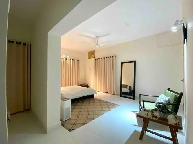 City Views Hotel With Housekeeping
