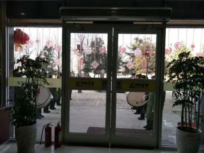George e's hotel chain (Zhecheng)