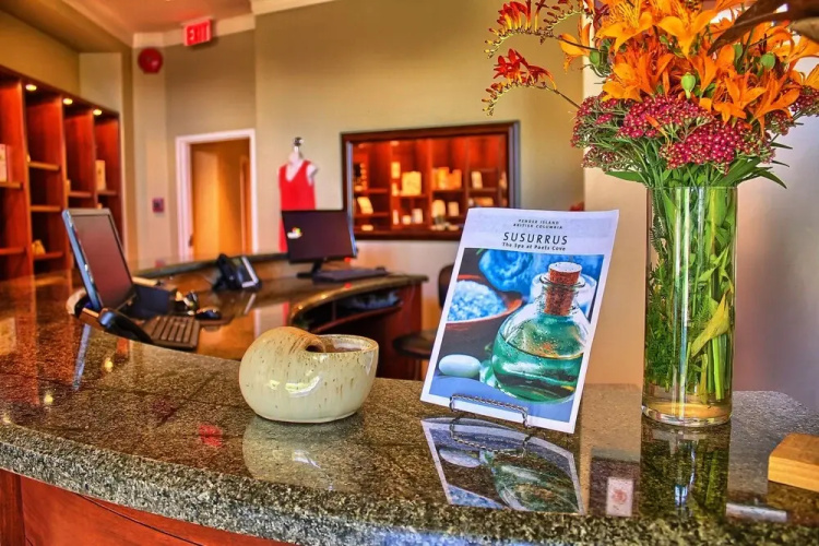 Poets Cove Resort & Spa